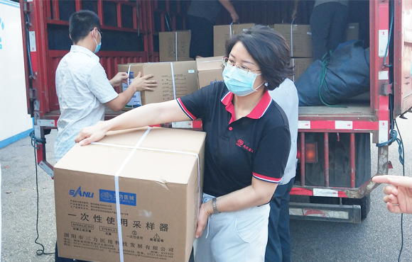 pg麻将胡了垂危捐赠抗疫物资 助力福建南充抗击疫情